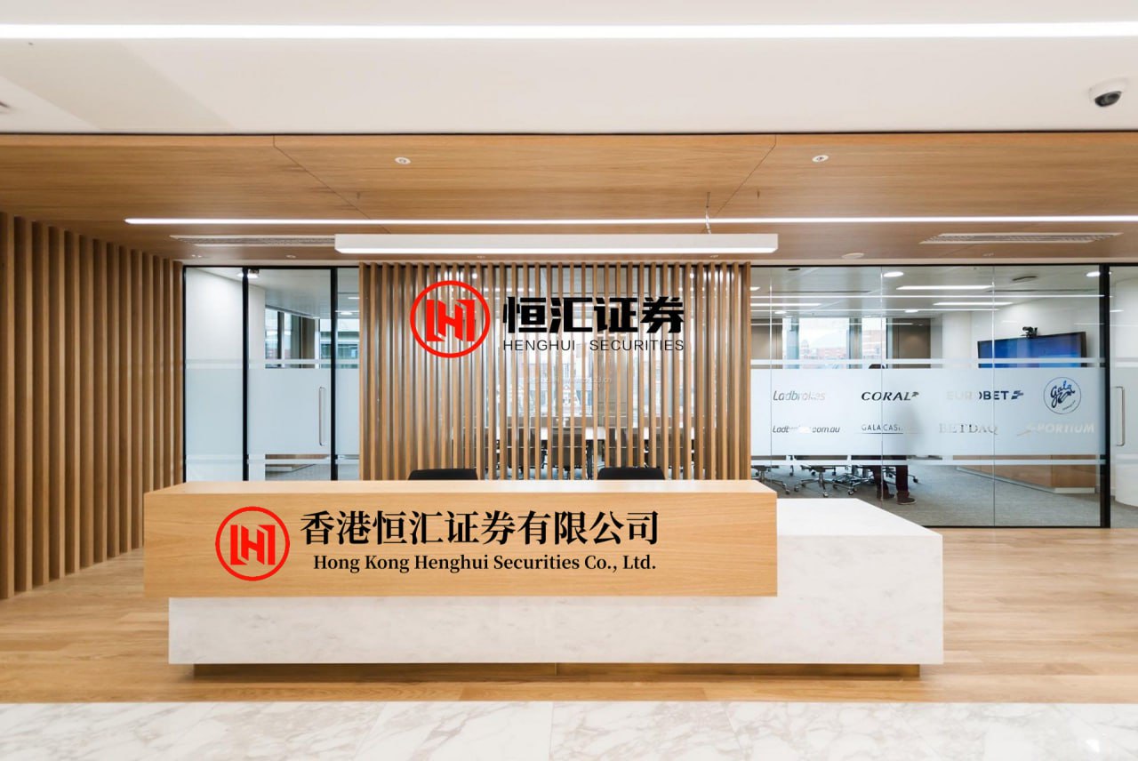 慧眼智行 《彩虹六号：战术行动》制作组科隆展专访：传承彩虹六号的战术基因\＂/> 主站 商城 论坛 自运营 登录 注册 简体中文 简体中文 English ...